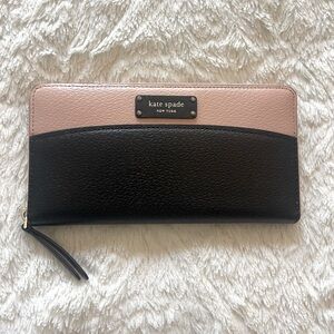 Kate Spade Pink & Black Zip Wallet